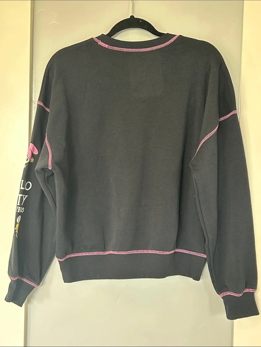 Sanrio Hello Kitty Trick or Treat Black Graphic Halloween Sweatshirt Sz S